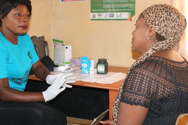 Story: Support and HIV testing for pregnant women in Zambia