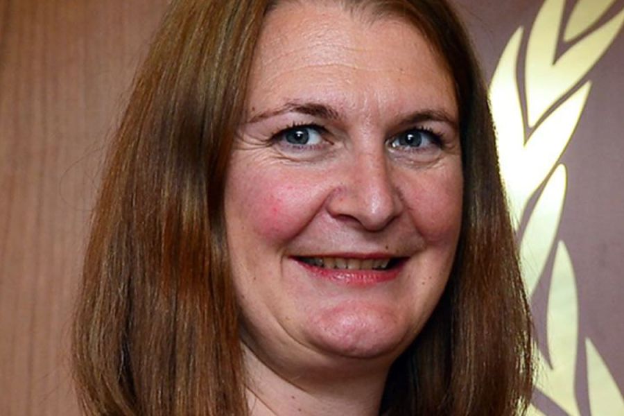 Susan le Jeune d'Allegeershecque
