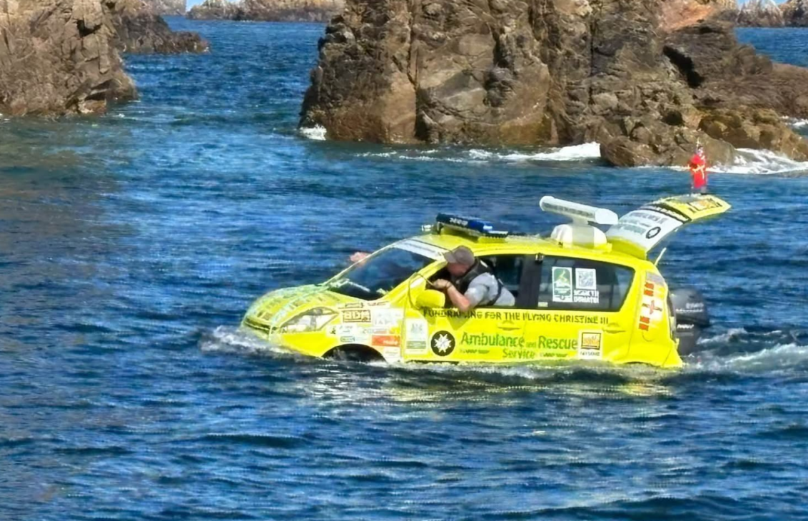 Flying Christine Floating Car Banner
